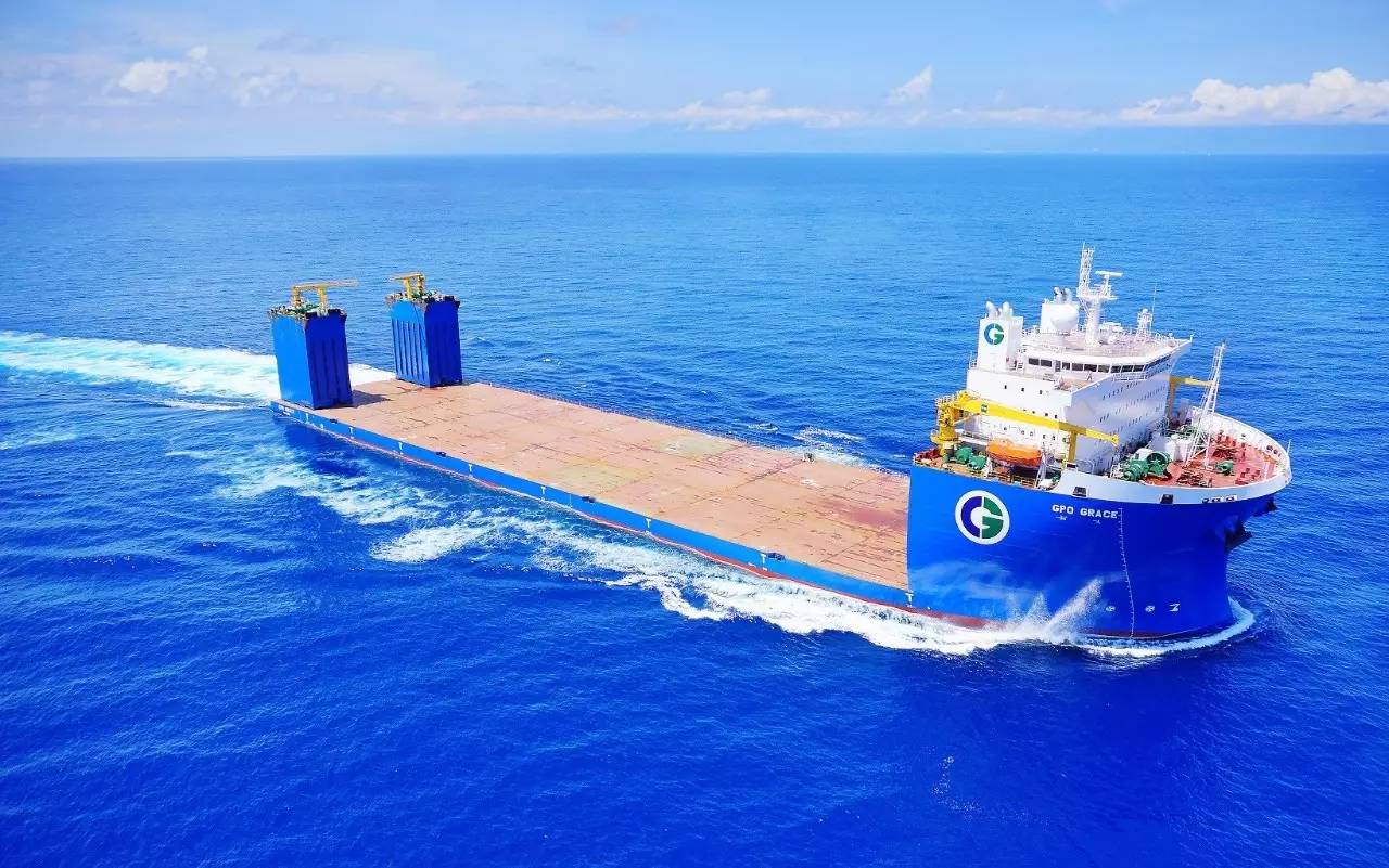 新型65000噸半潛船入列振華船隊，助力海上重工運輸能力提升